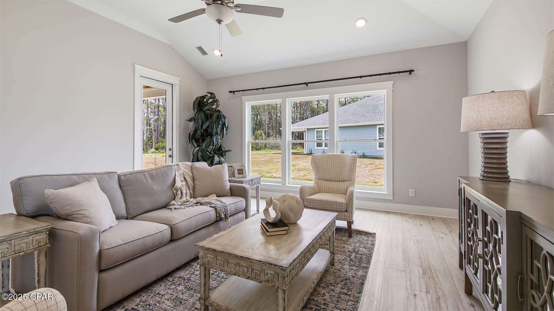 Image 14 For 962 Crystal Bayou Boulevard