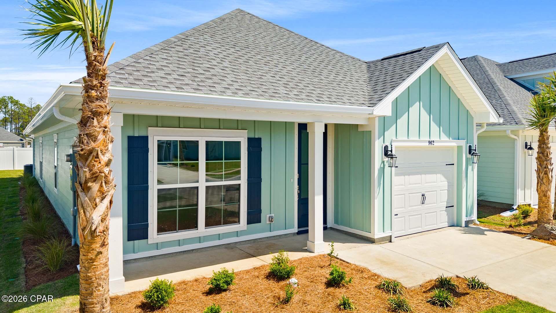 Image 2 For 962 Crystal Bayou Boulevard