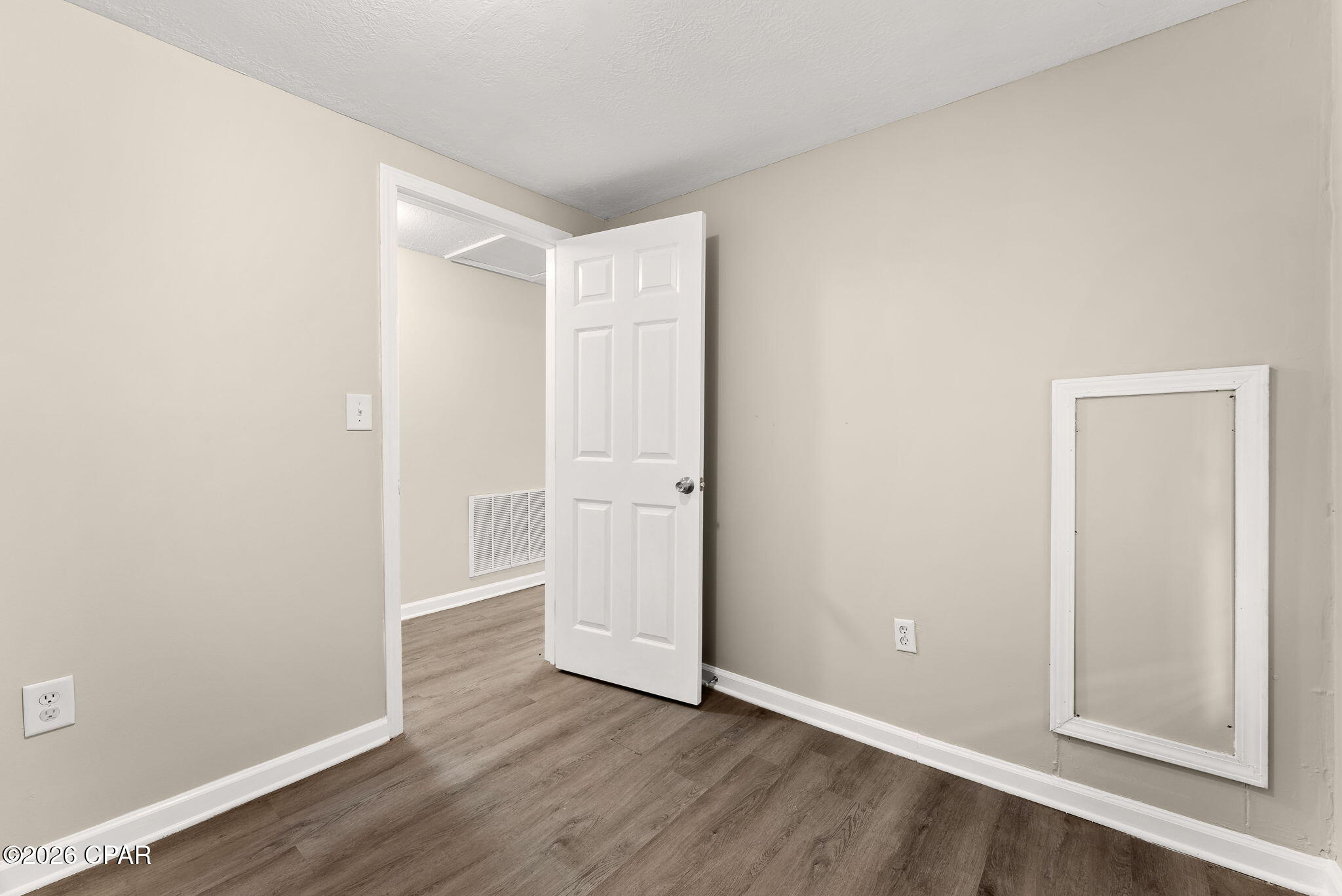 Image 23 For 119 College Avenue 7