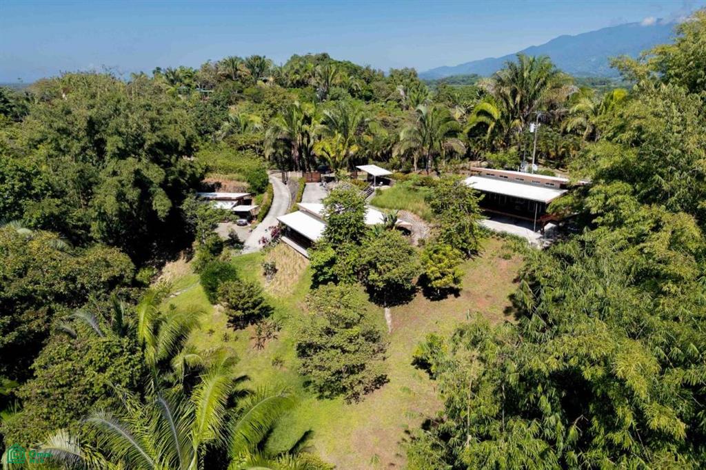 6 bed Single Family Homes For Sale in , Puntarenas - 1