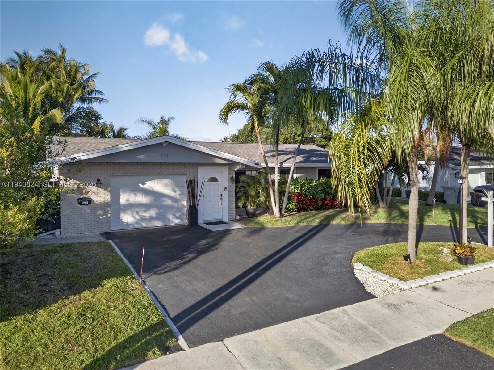 Homes for sale in Pompano Beach, FL | 371 Se 3Rd St, Pompano Beach, FL 33060 | MLS# A11943824