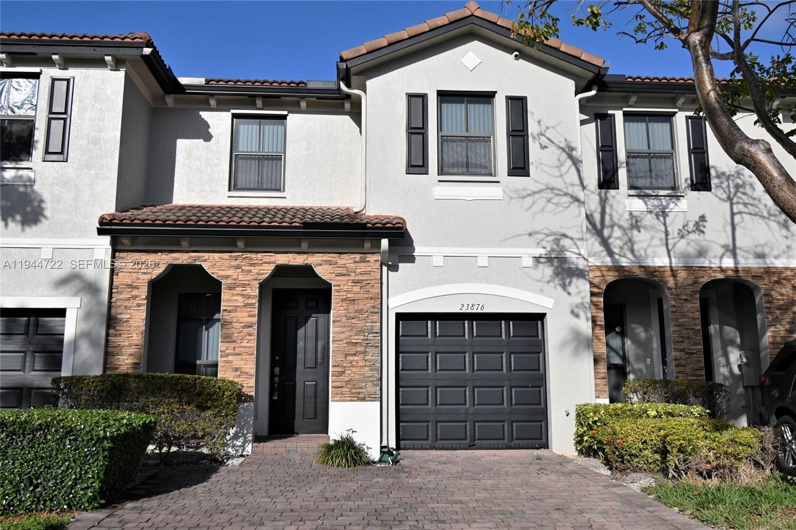 Property photo # 0