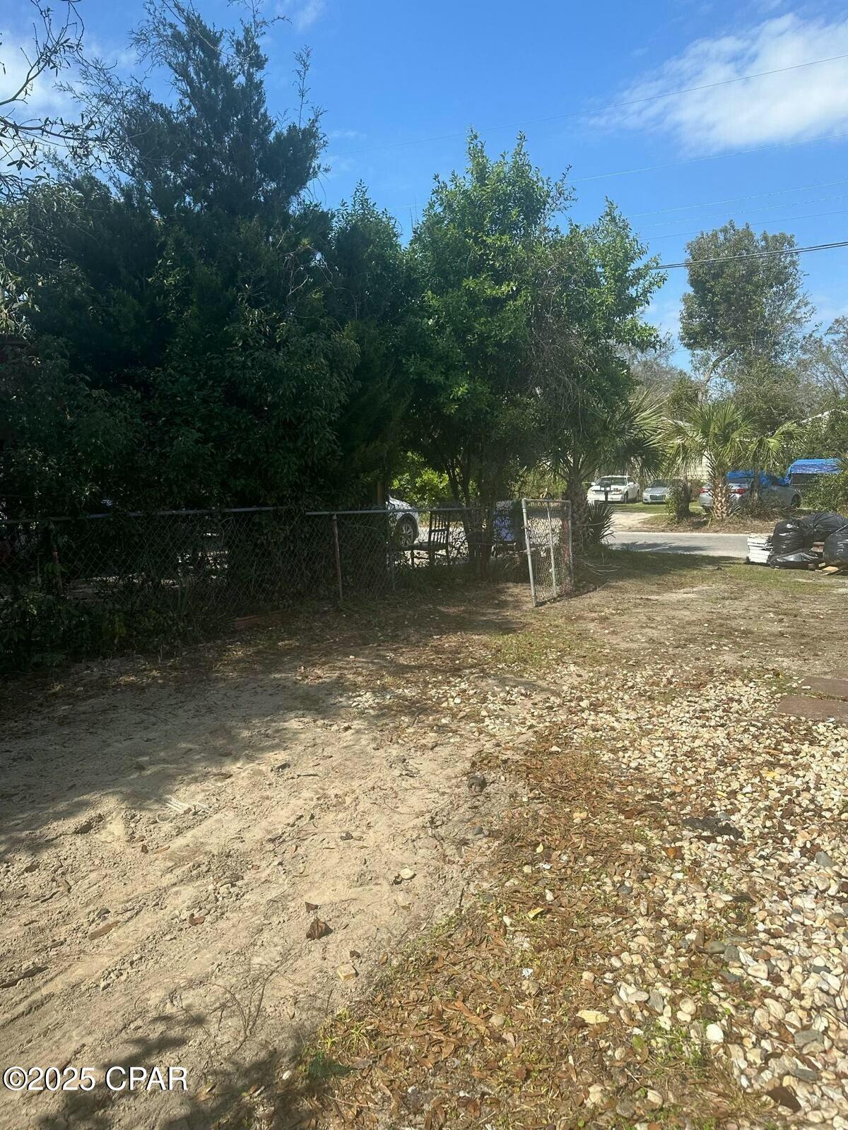 Image 15 For 2722 6th Street