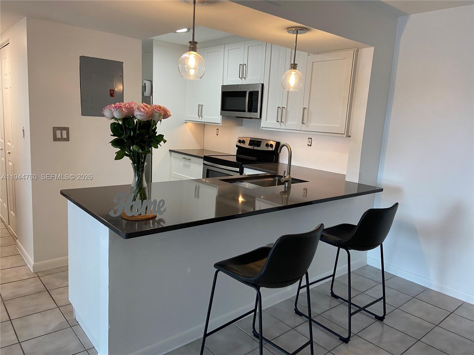 Le Club At Old Cutler Con