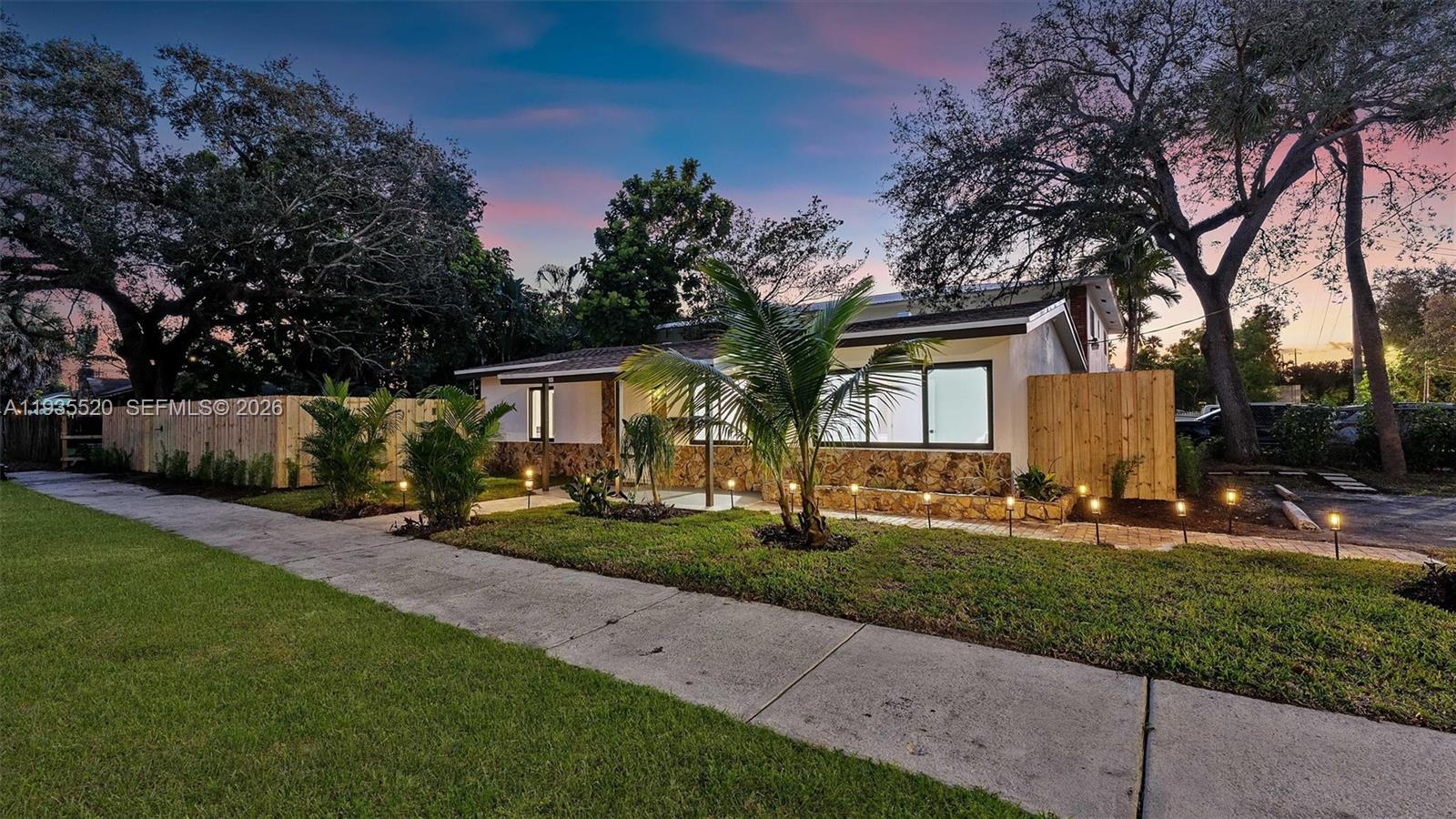 Homes for sale in Fort Lauderdale, FL | 1101 Sw 19Th Ave, Fort Lauderdale, FL 33312 | MLS# A11935520