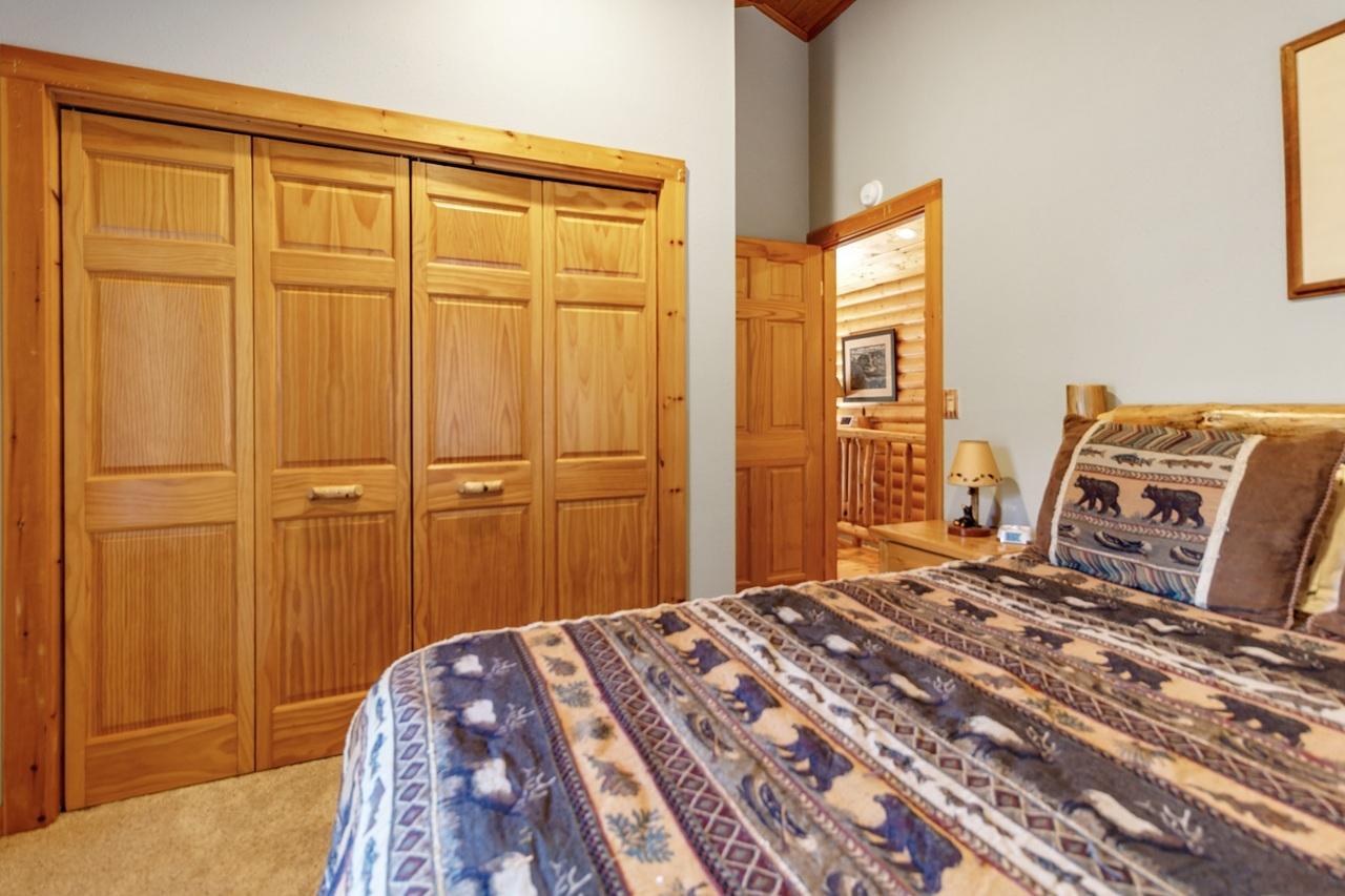 Spider Lake (M) Property 2184W Pine Forest Rd Photo 8