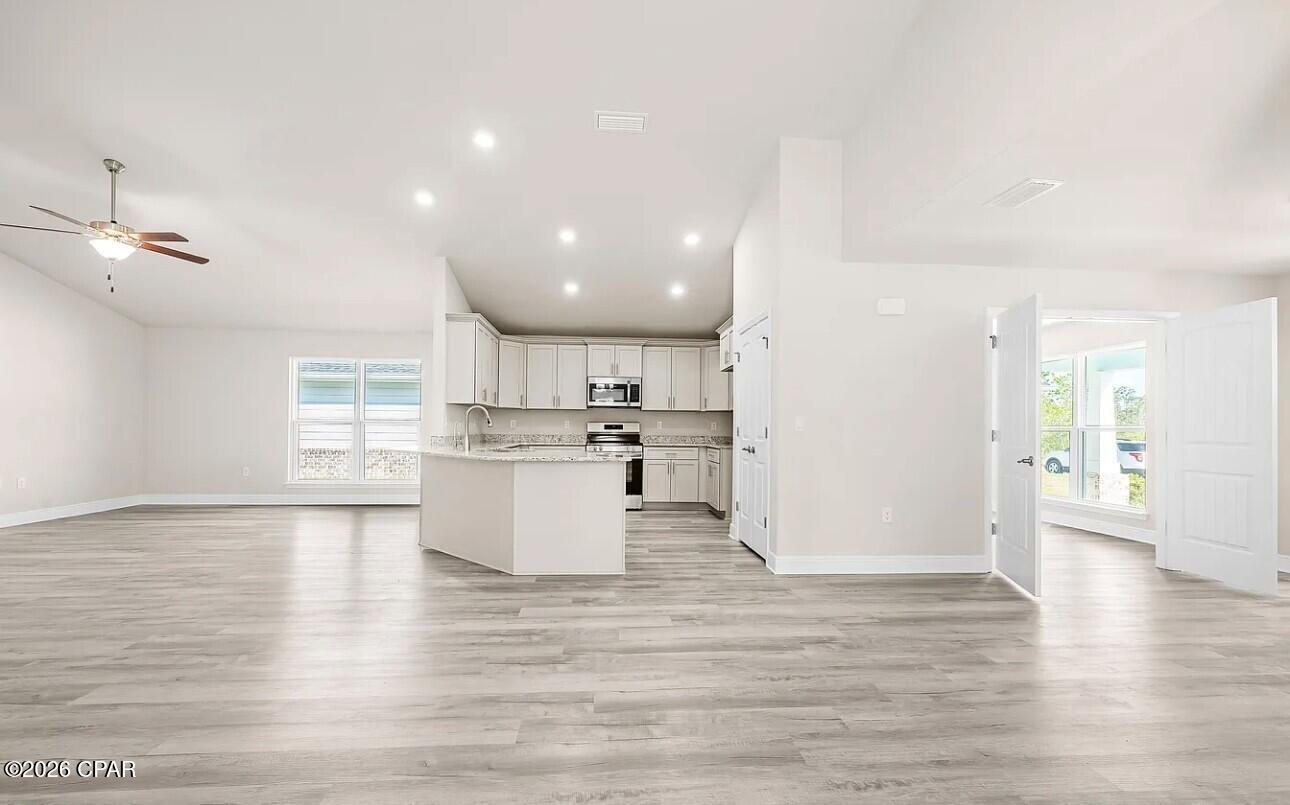 Image 3 For 11445 Godart Street