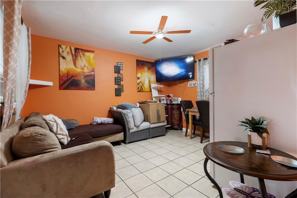 Homes for sale in New Orleans, LA | 3215 Dryades St, New Orleans, LA 70115 | MLS# 2538046