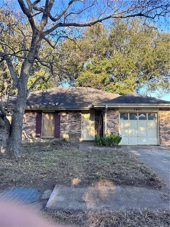 Homes for sale in New Orleans, LA | 7921 Branch Dr, New Orleans, LA 70128 | MLS# 2537910