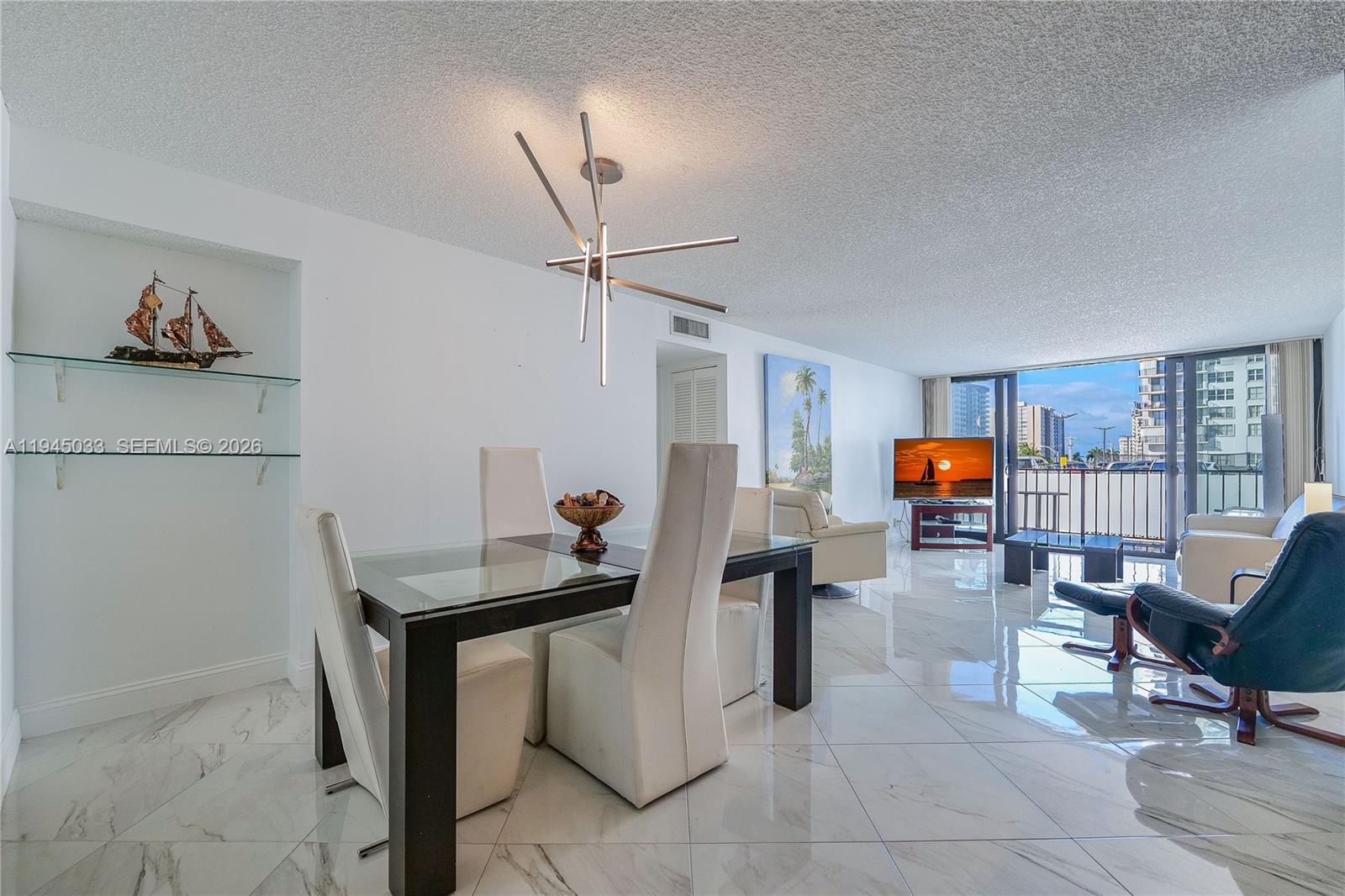2401 Ocean Dr Unit 305, Hollywood, Florida 33019