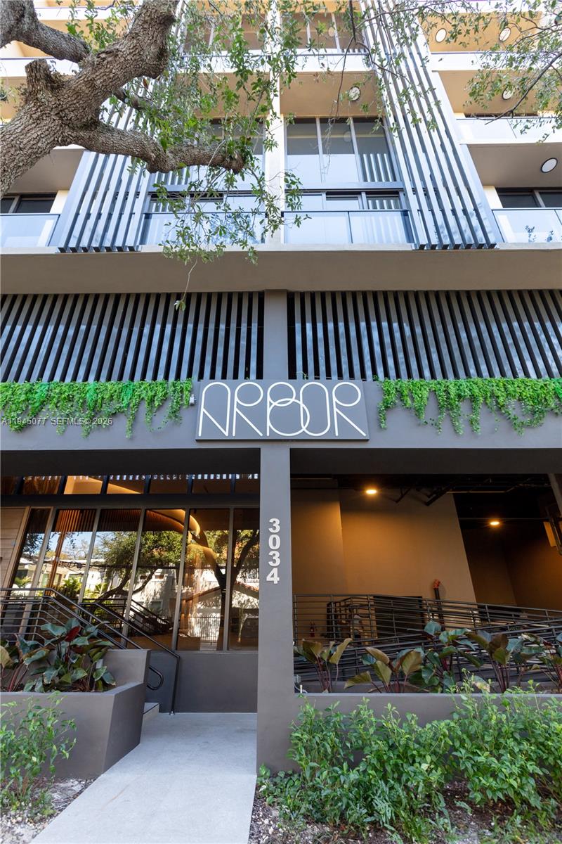 3034 Oak Avenue Unit L P H4, Coconut Grove, Florida 33133