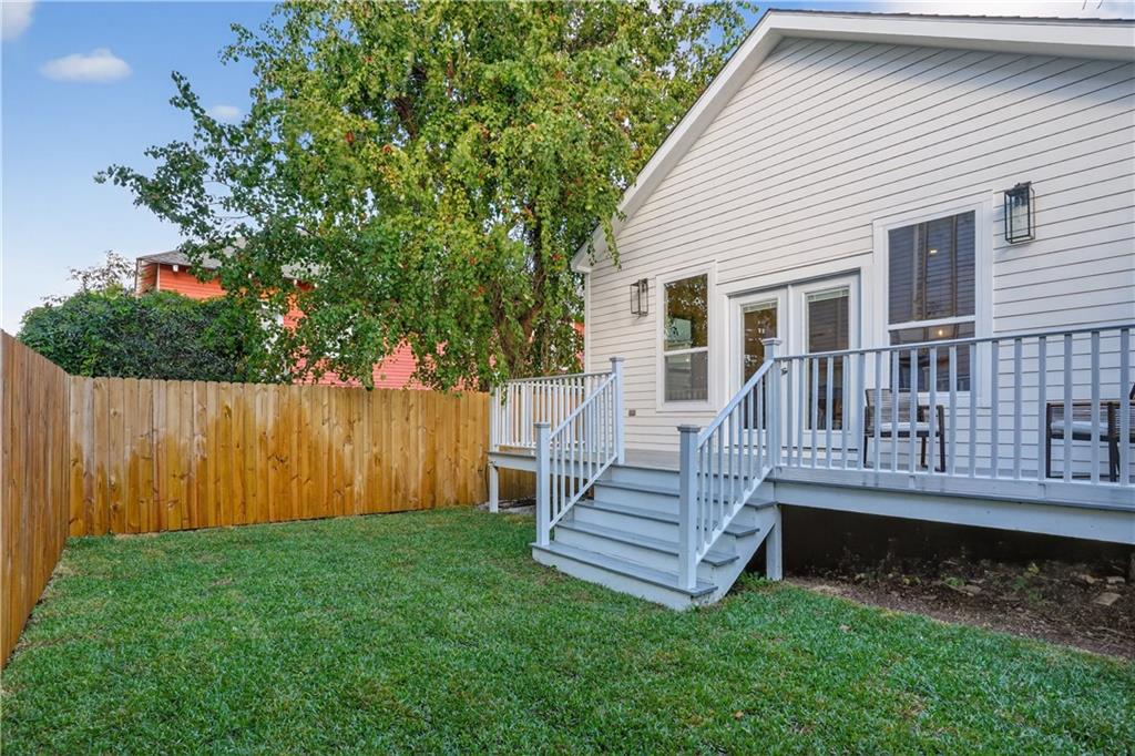 Homes for sale in New Orleans, LA | 2608 Upperline St, New Orleans, LA 70115 | MLS# 2538099