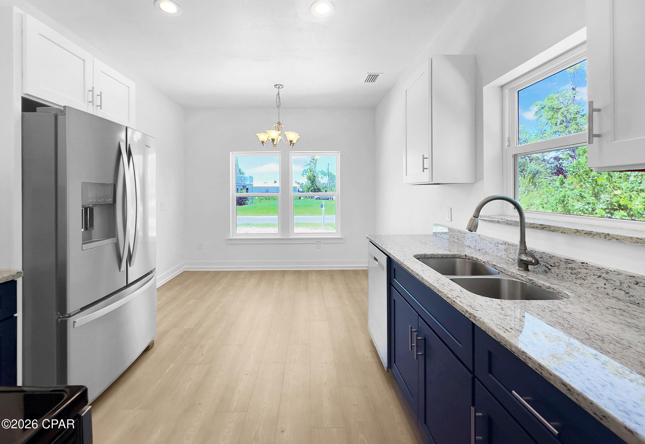 Image 11 For 592 Bonnet Street