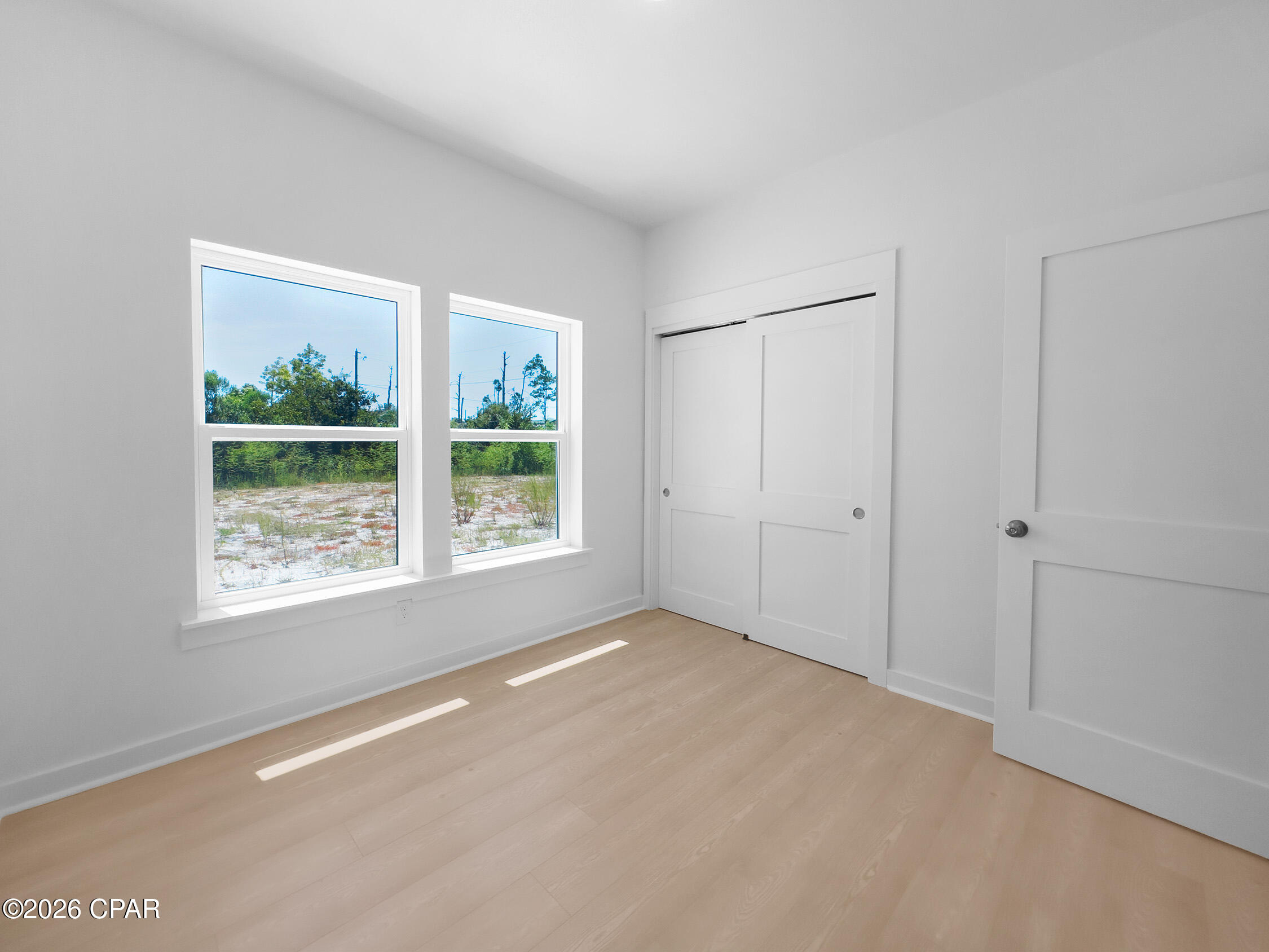 Image 15 For 592 Bonnet Street