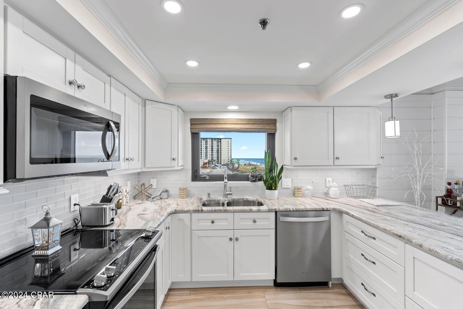 Image 13 For 6201 Thomas Drive 401