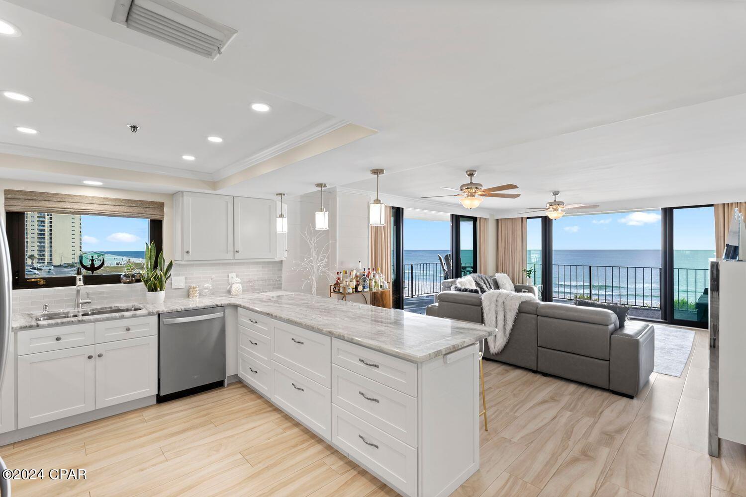 Image 14 For 6201 Thomas Drive 401