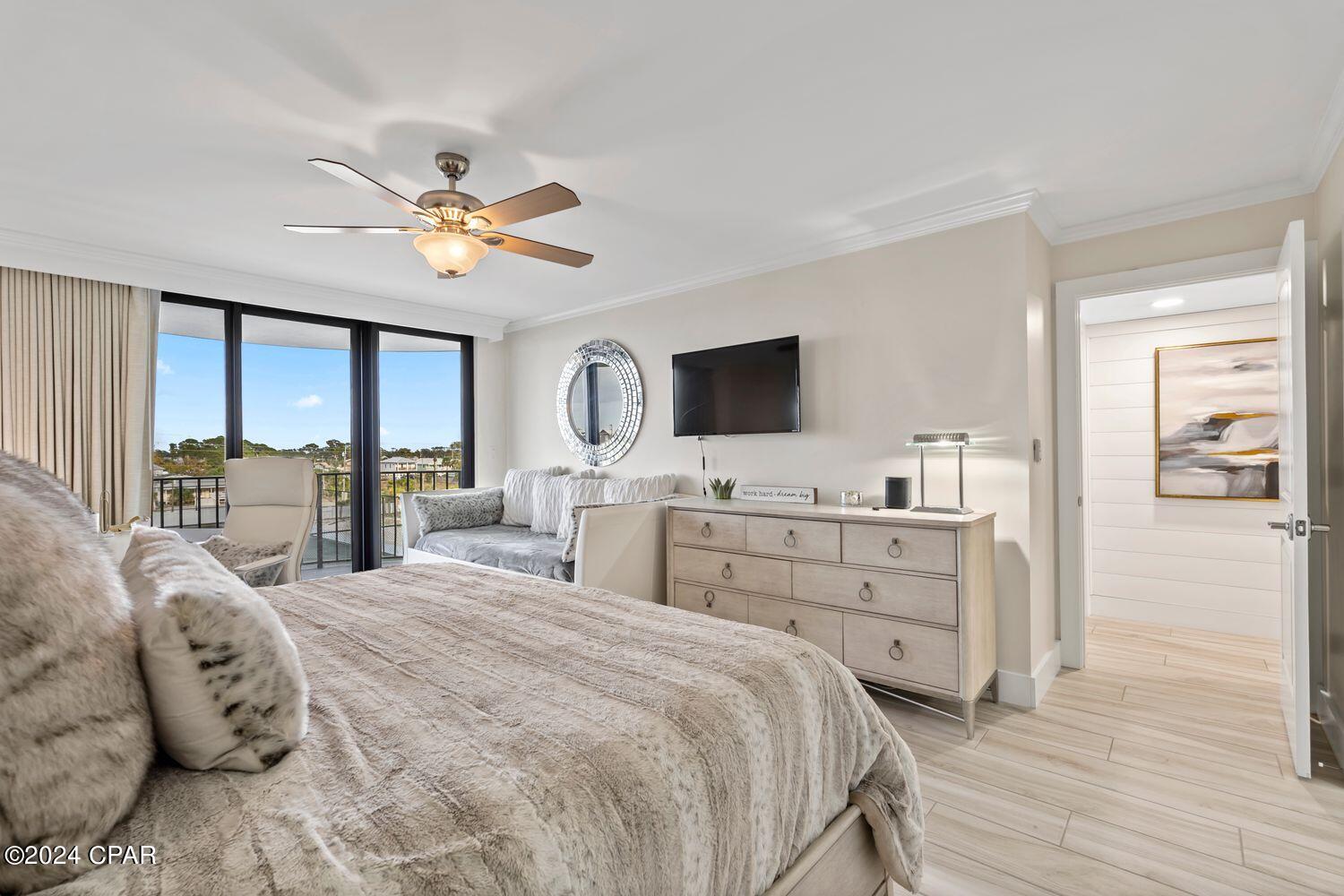 Image 25 For 6201 Thomas Drive 401