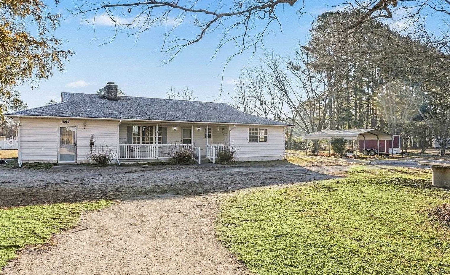 1897 Heritage Rd. Loris, SC 29569