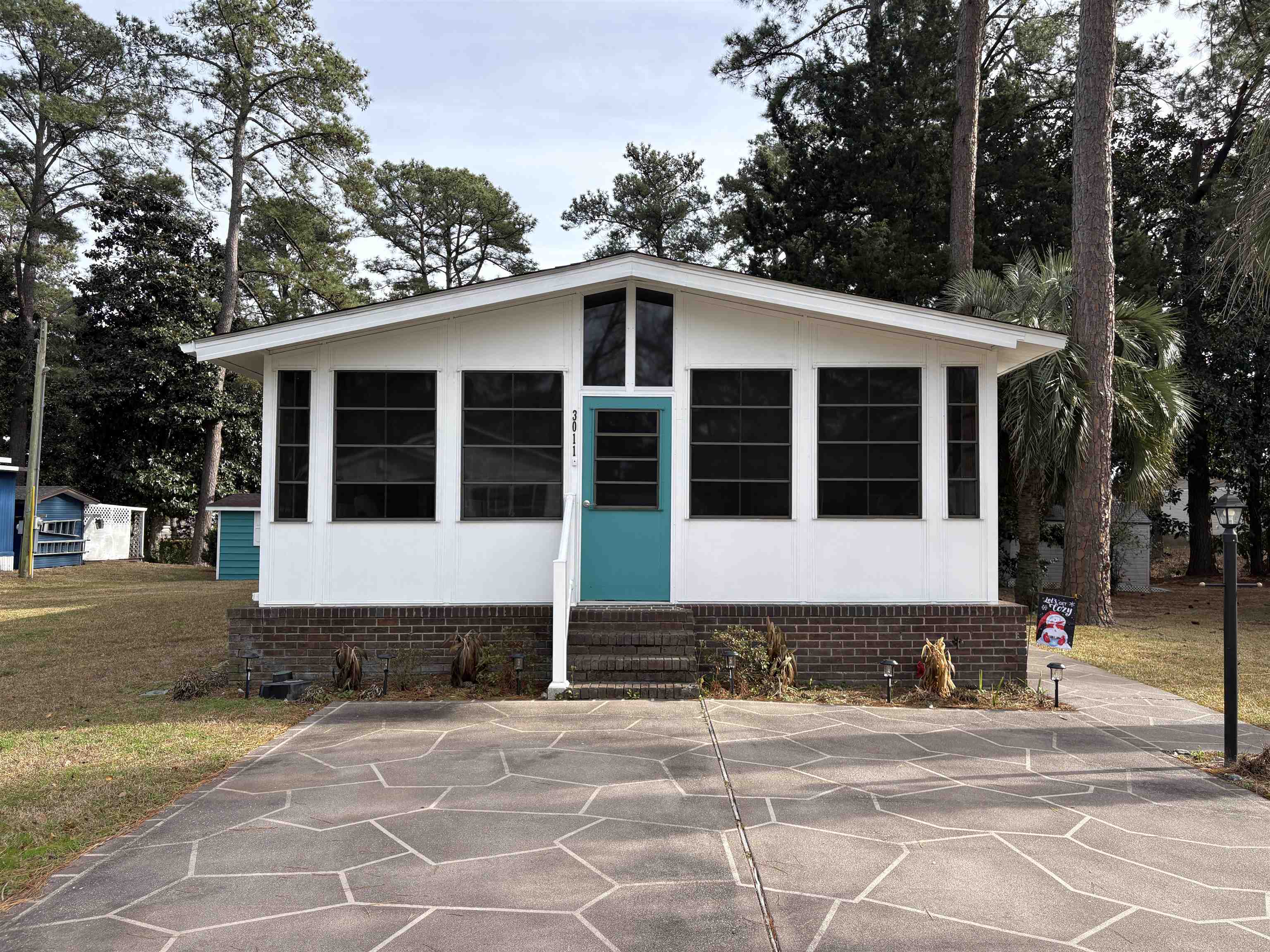 3011 Dillon Rd., Murrells Inlet SC 29576