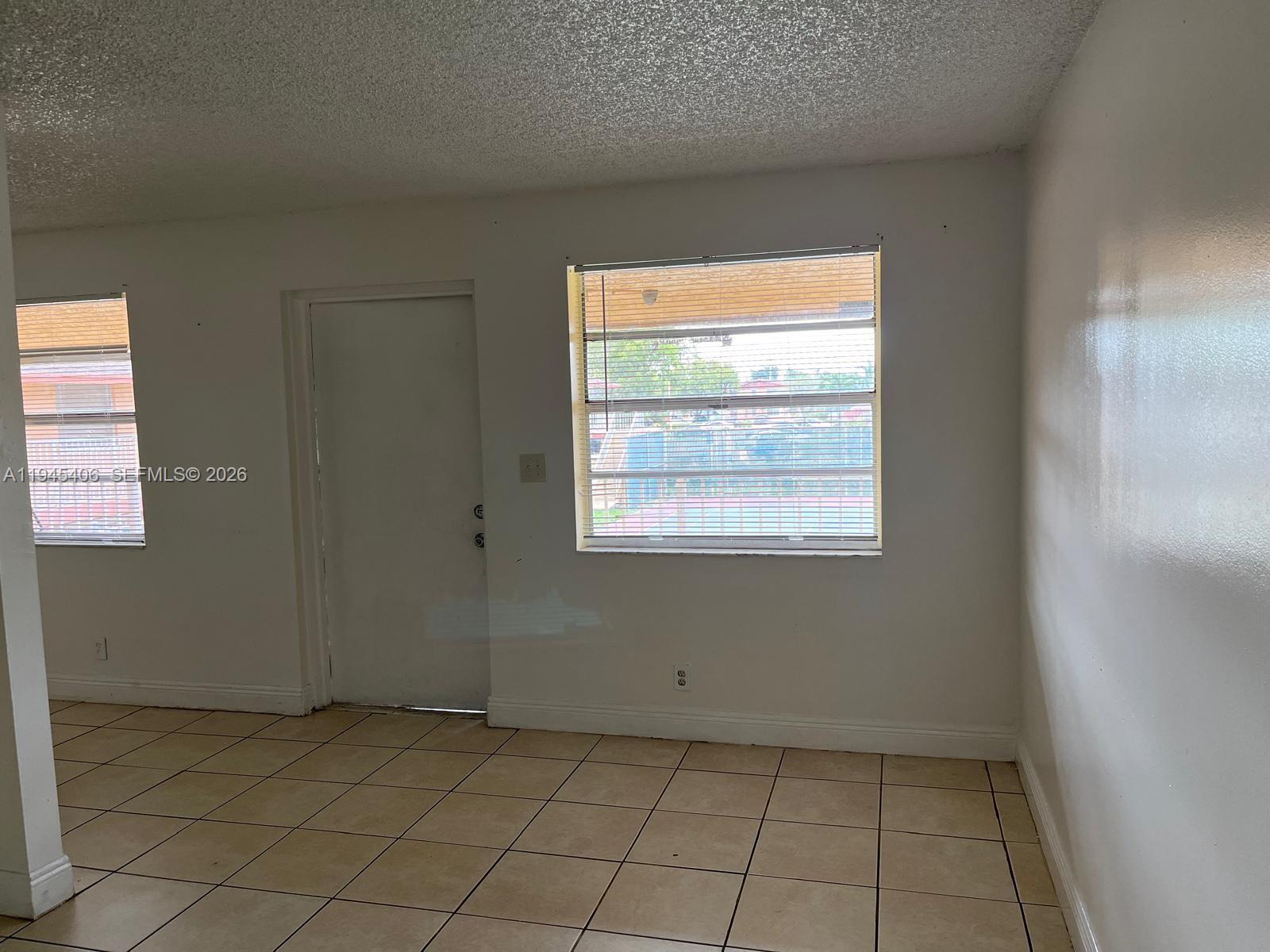 Courts At Oakland Park