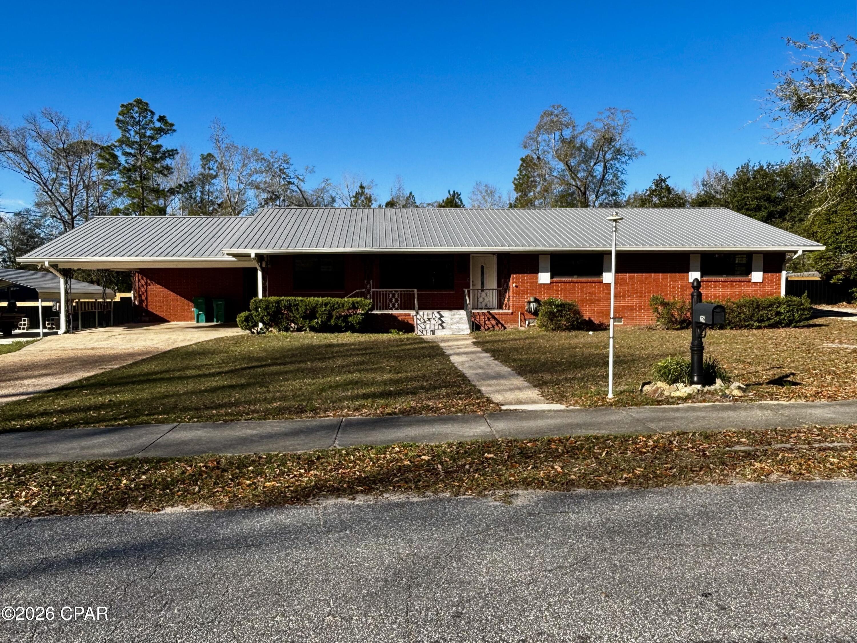 Details for 652 2nd Street, Chipley, FL 32428