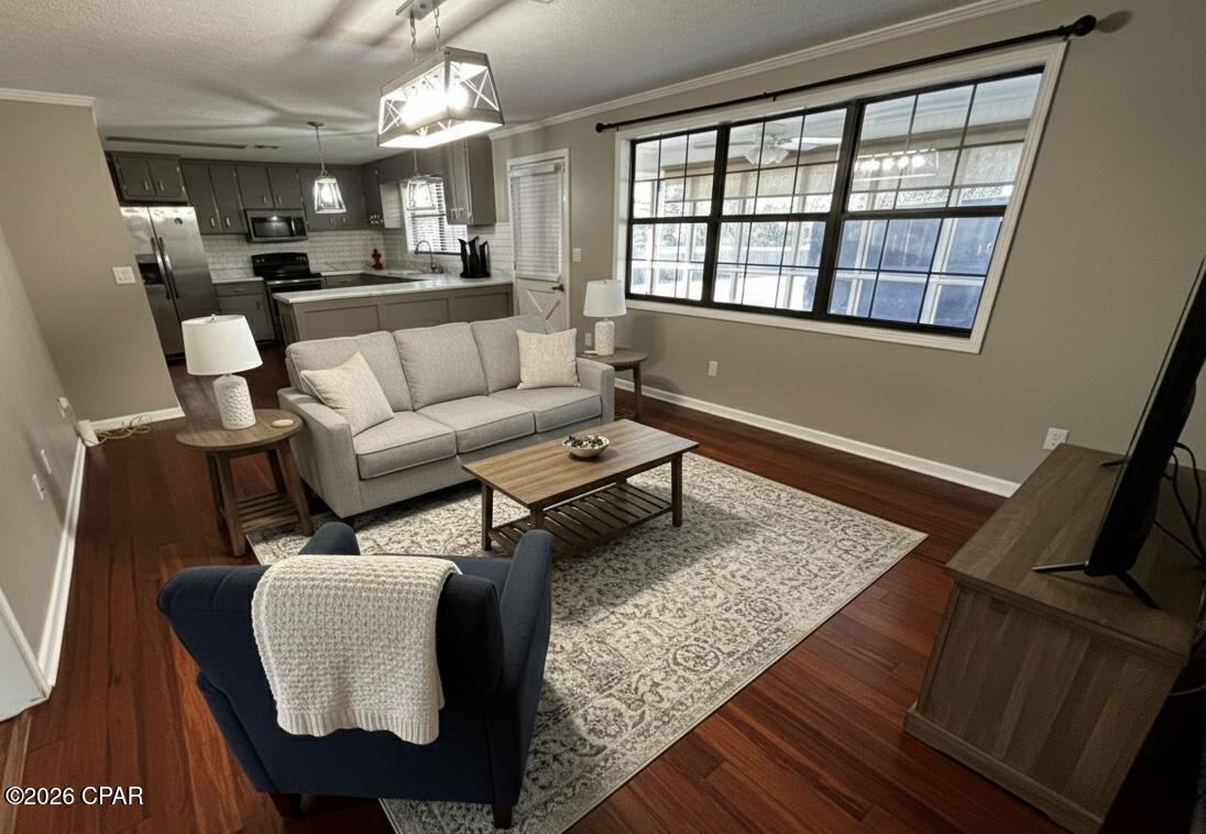 Image 9 For 652 2nd Street