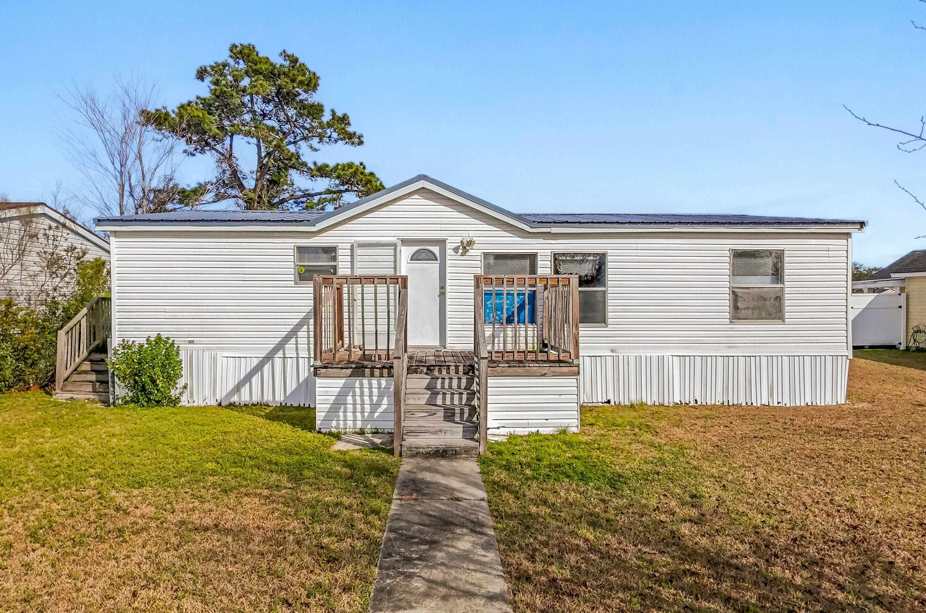 107 Rockdale St. Myrtle Beach, SC 29579