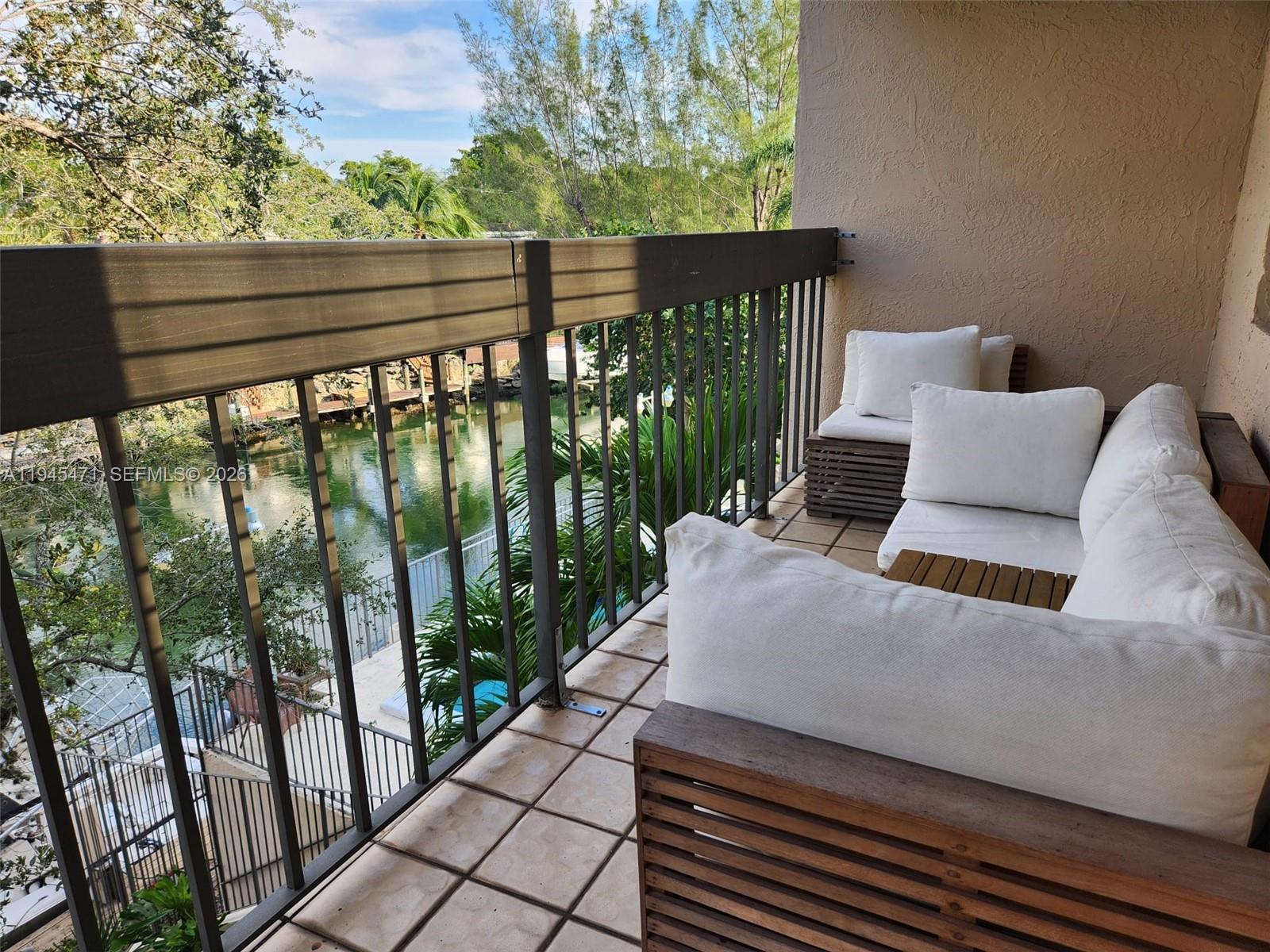 Futura Sansovino Condo