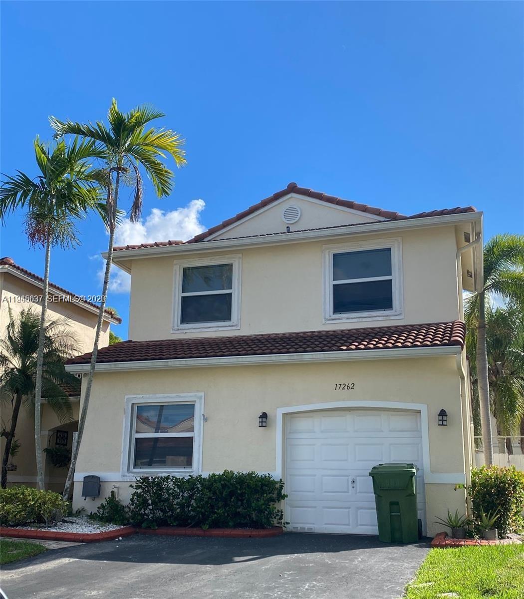 Silver Lakes At Pembroke