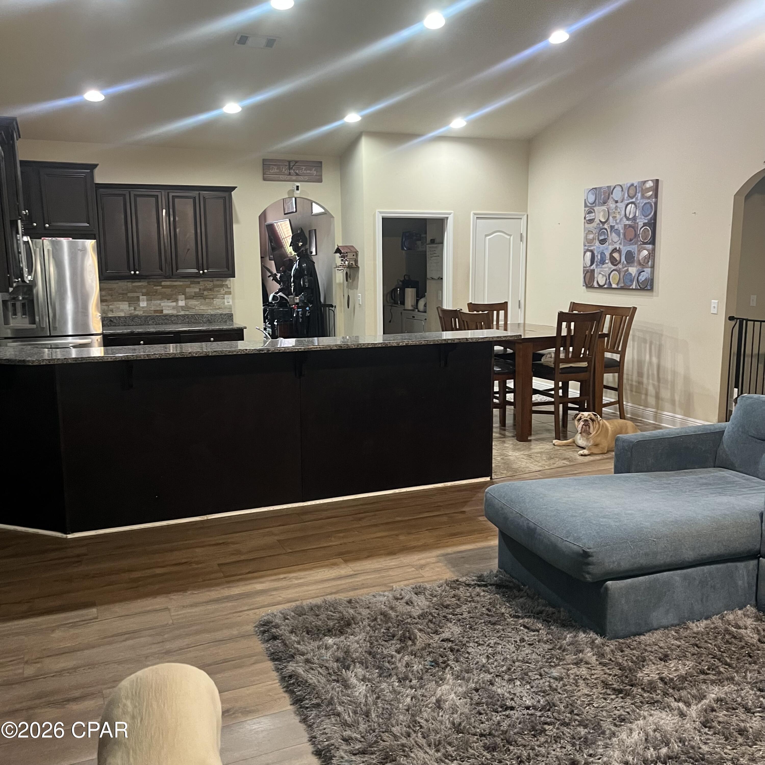 Image 10 For 231 Paradise Palm Circle