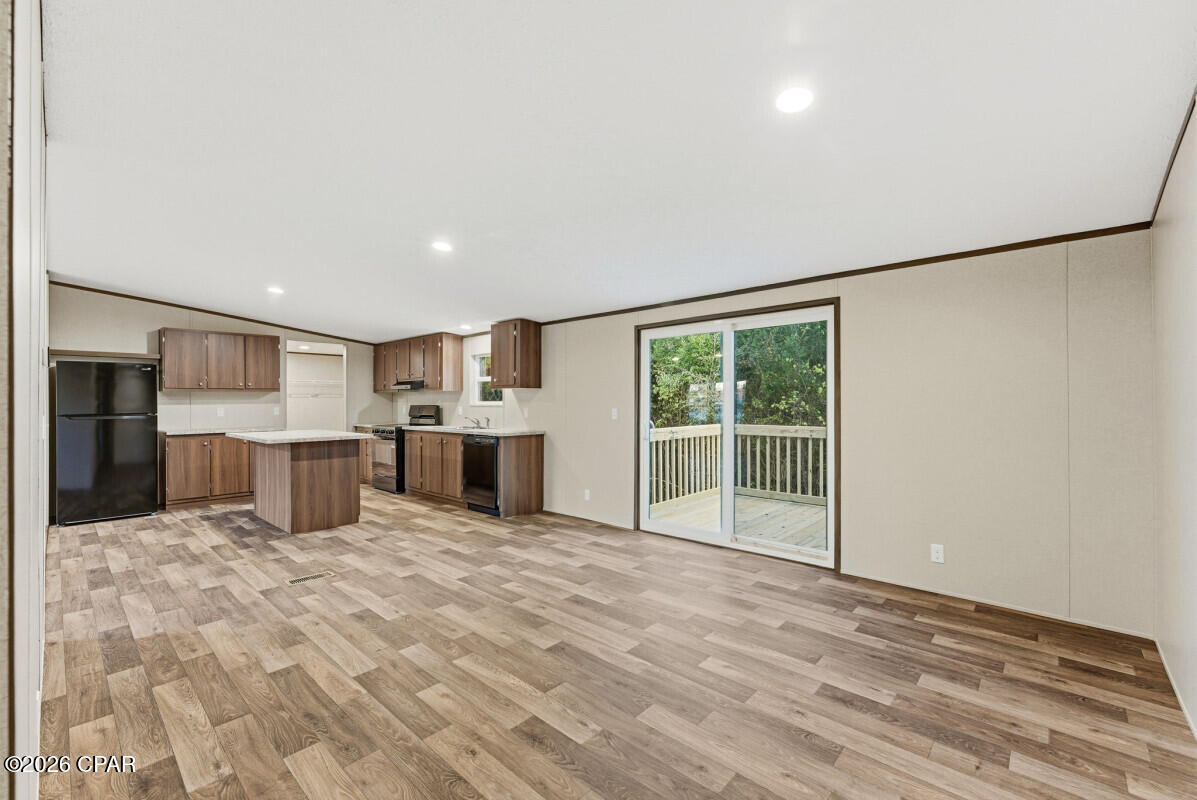 Image 18 For 316 Detroit Avenue