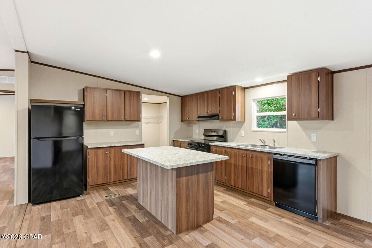 Image 9 For 316 Detroit Avenue