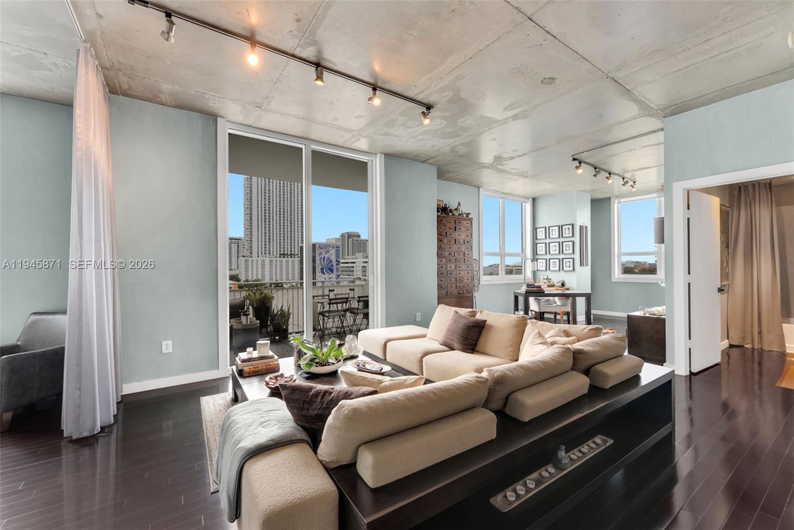 Uptown Lofts Condo