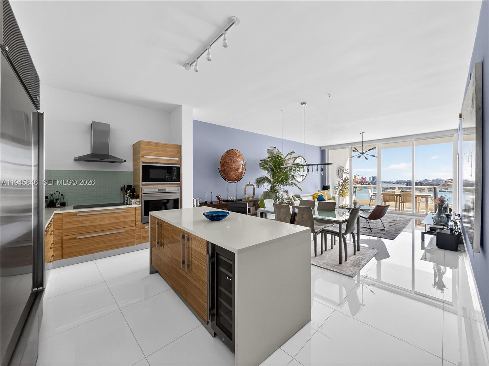 Paramount Bay Condo