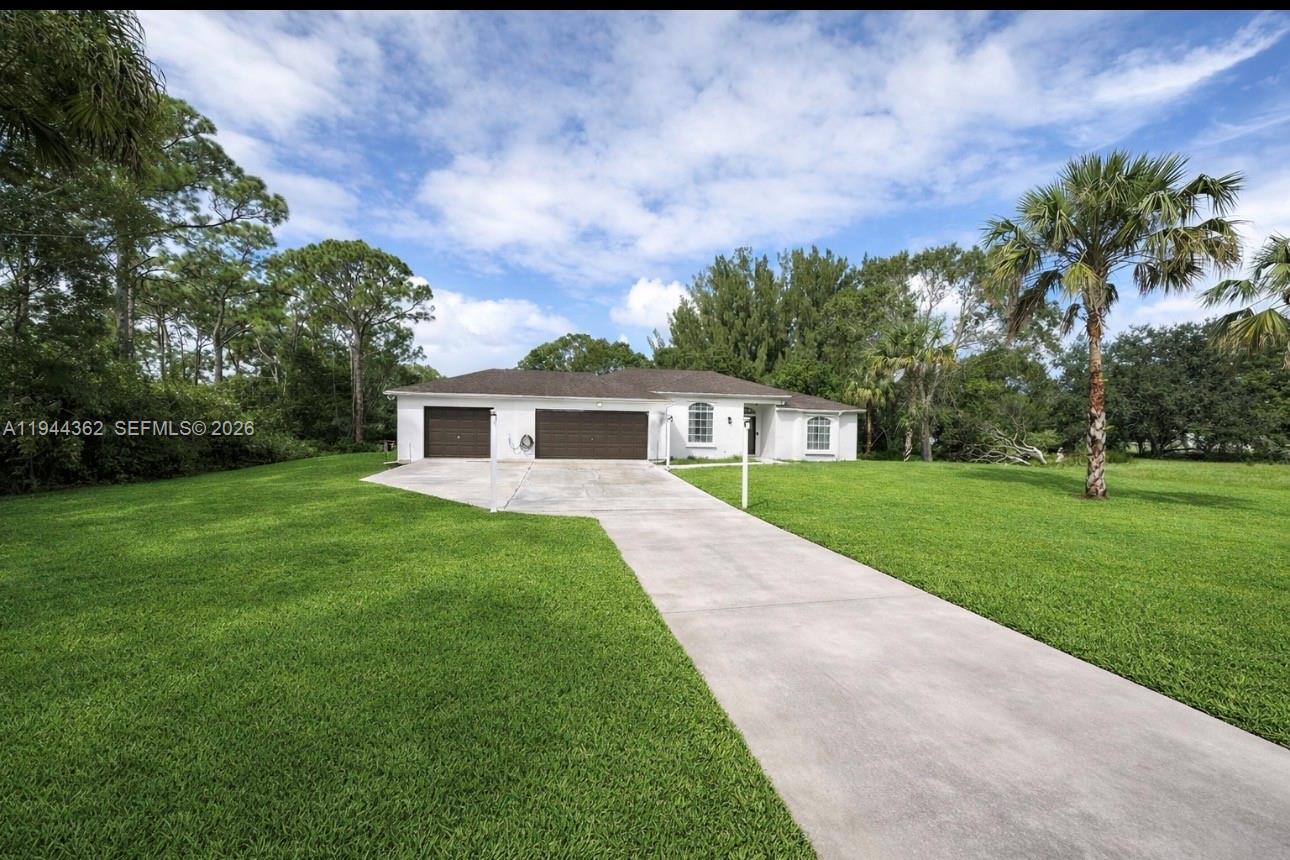 Homes for sale in Fort Pierce, FL | 5513 Palmetto Dr, Fort Pierce, FL 34982 | MLS# A11944362