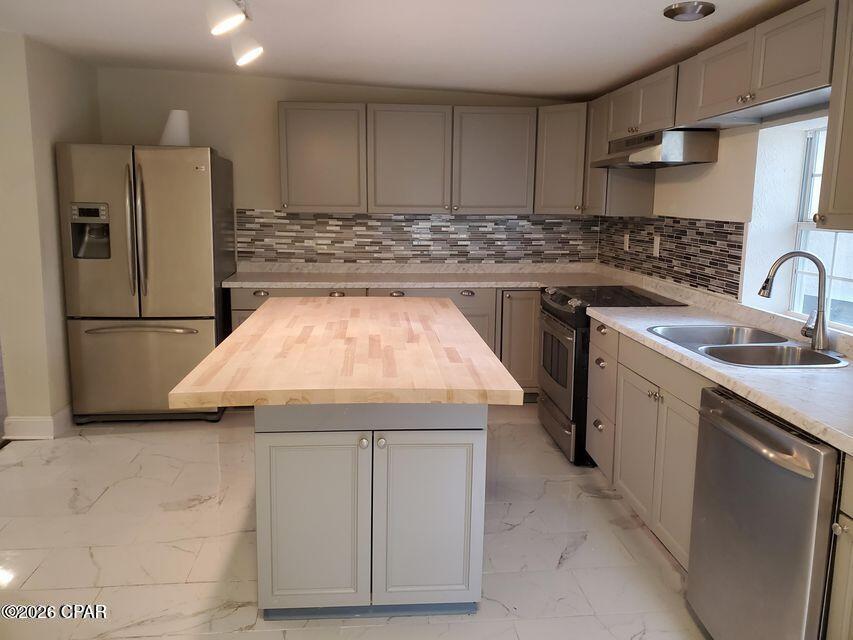 Image 14 For 807 Maple Street