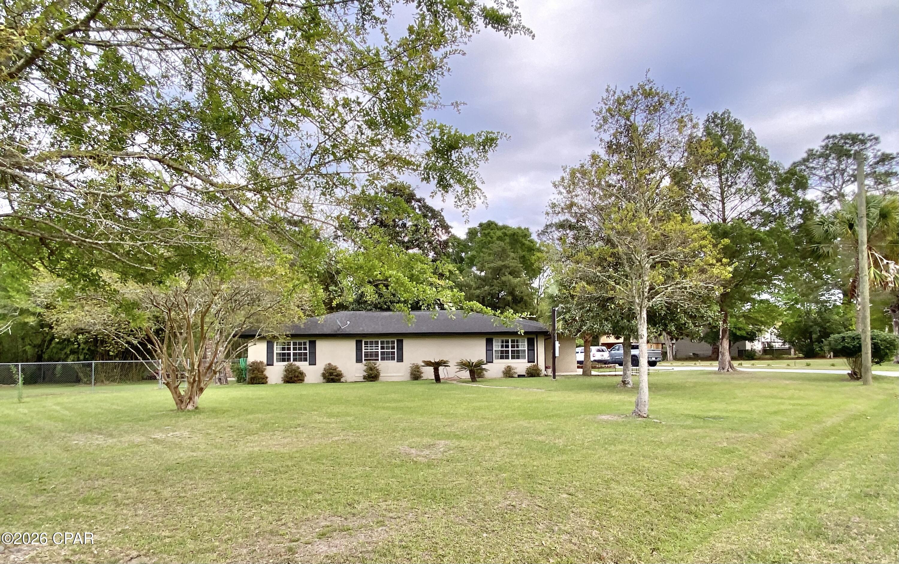 Image 3 For 807 Maple Street