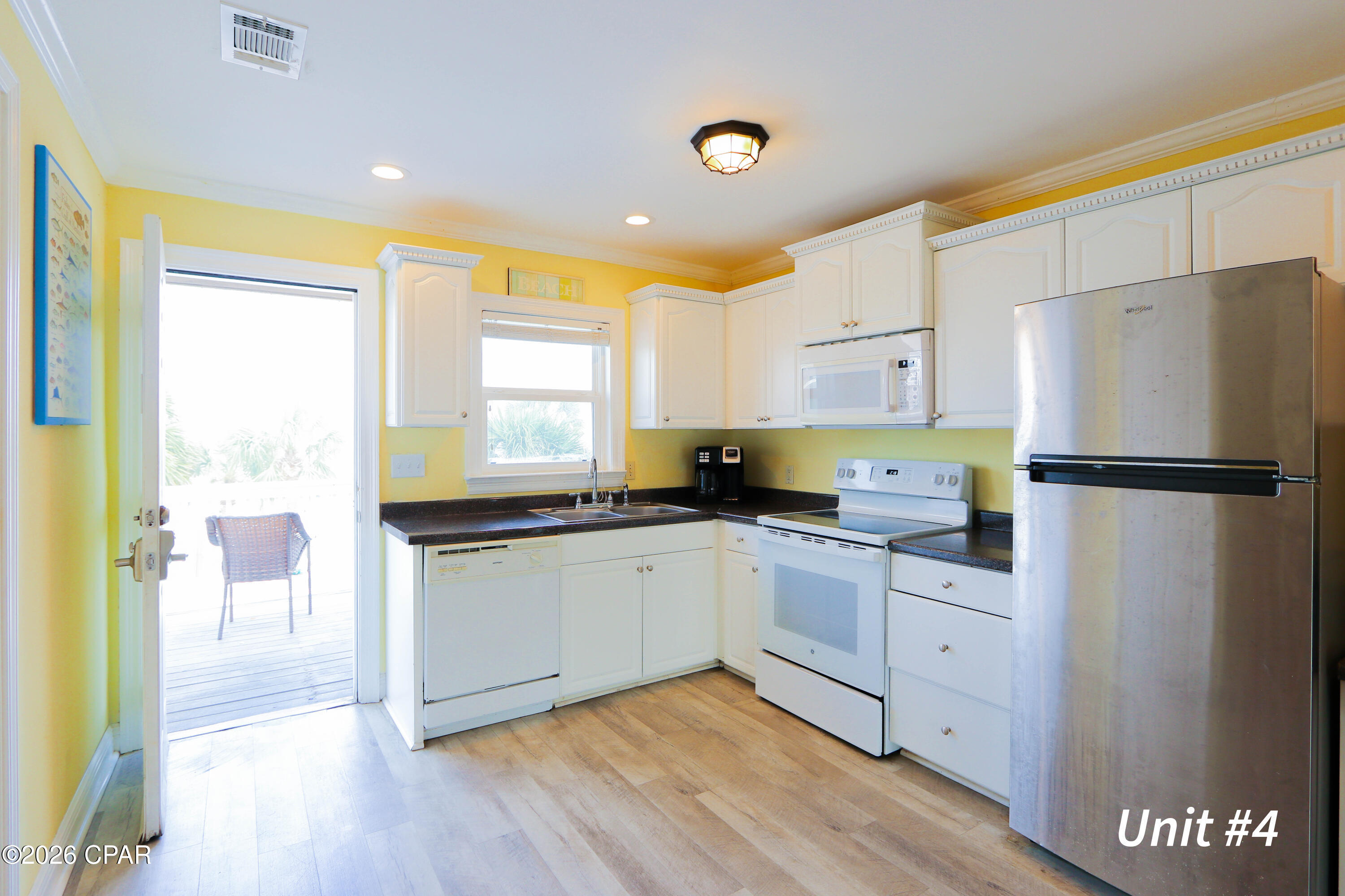 Image 119 For 5012 Gulf Drive 1-4