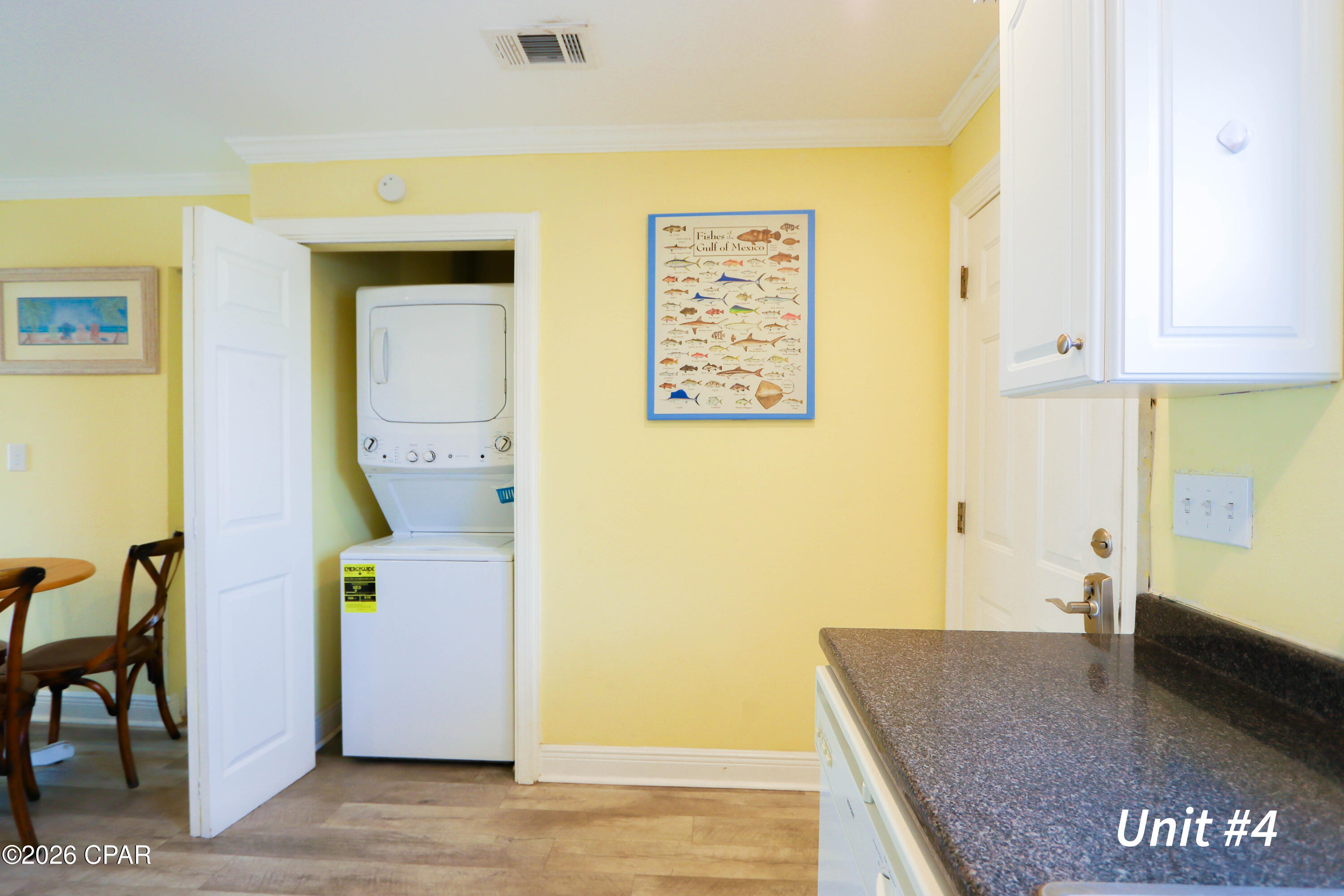 Image 123 For 5012 Gulf Drive 1-4