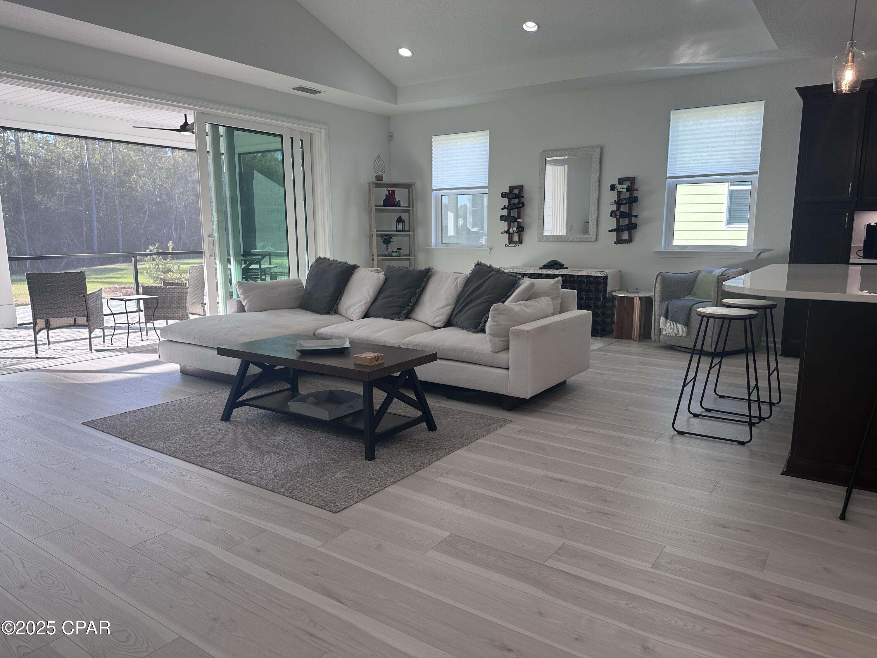 Image 5 For 9259 Paradise Drive