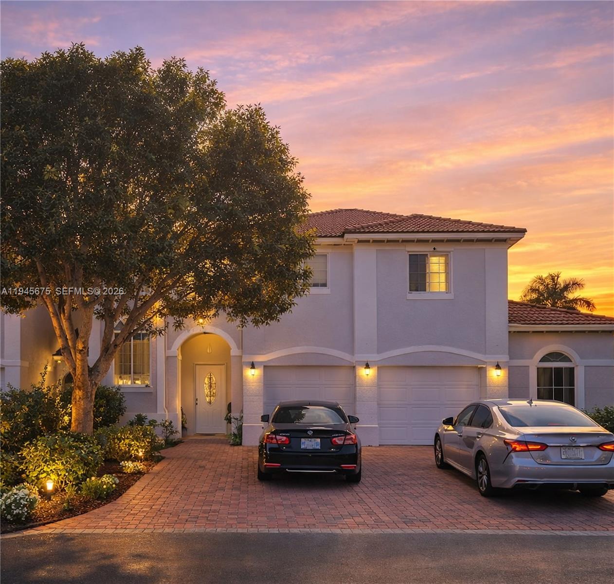 Precious Homes At Twin La