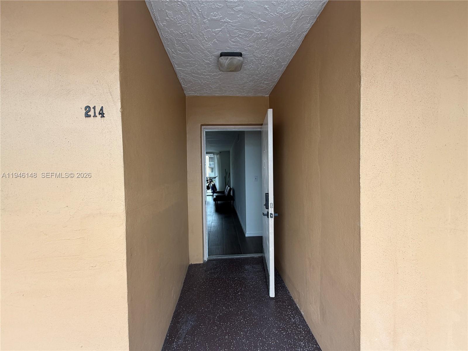 Tallwood North Condo