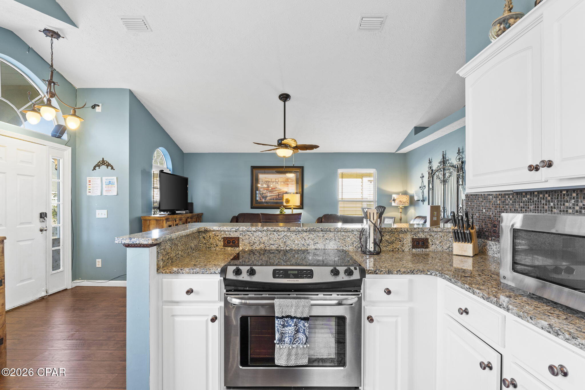 Image 11 For 104 White Cap Way