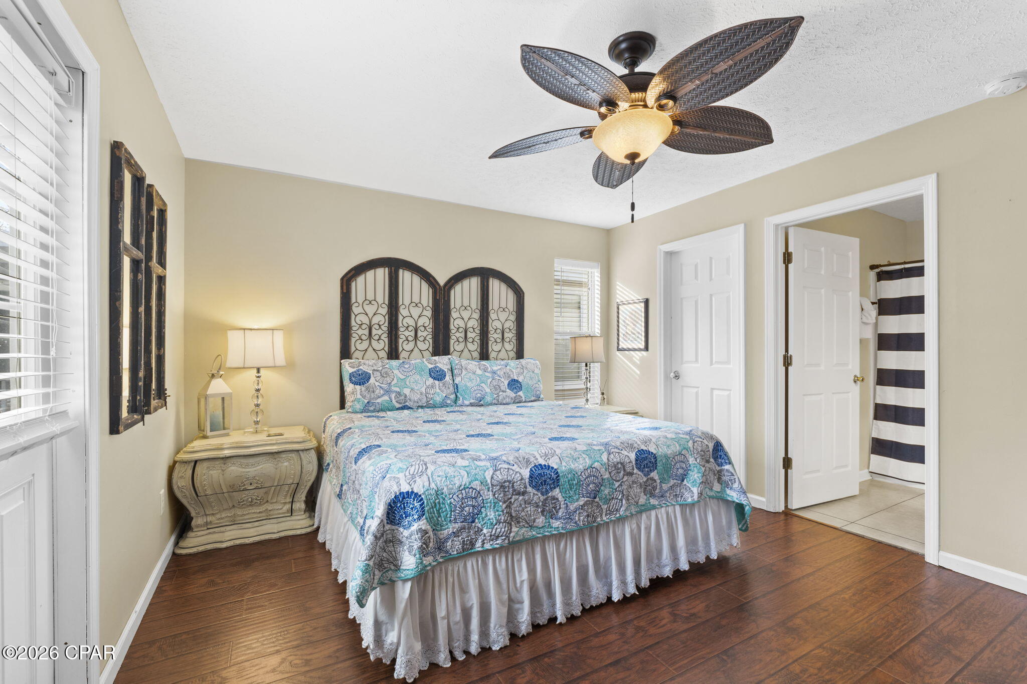 Image 24 For 104 White Cap Way