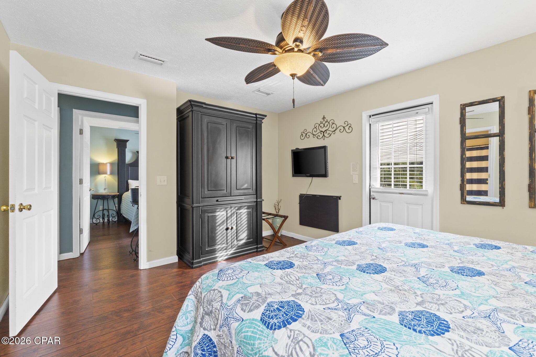 Image 26 For 104 White Cap Way