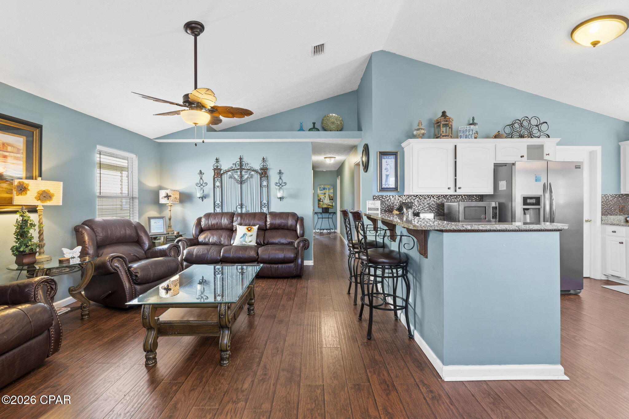 Image 3 For 104 White Cap Way