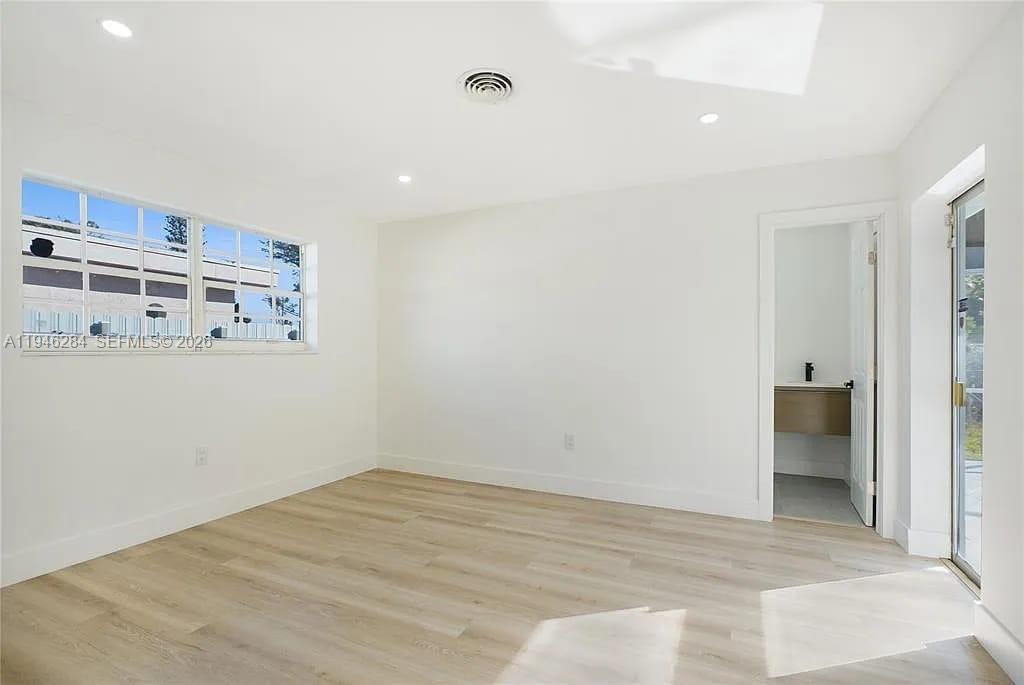 Sunny Lake Ests 1St Addn