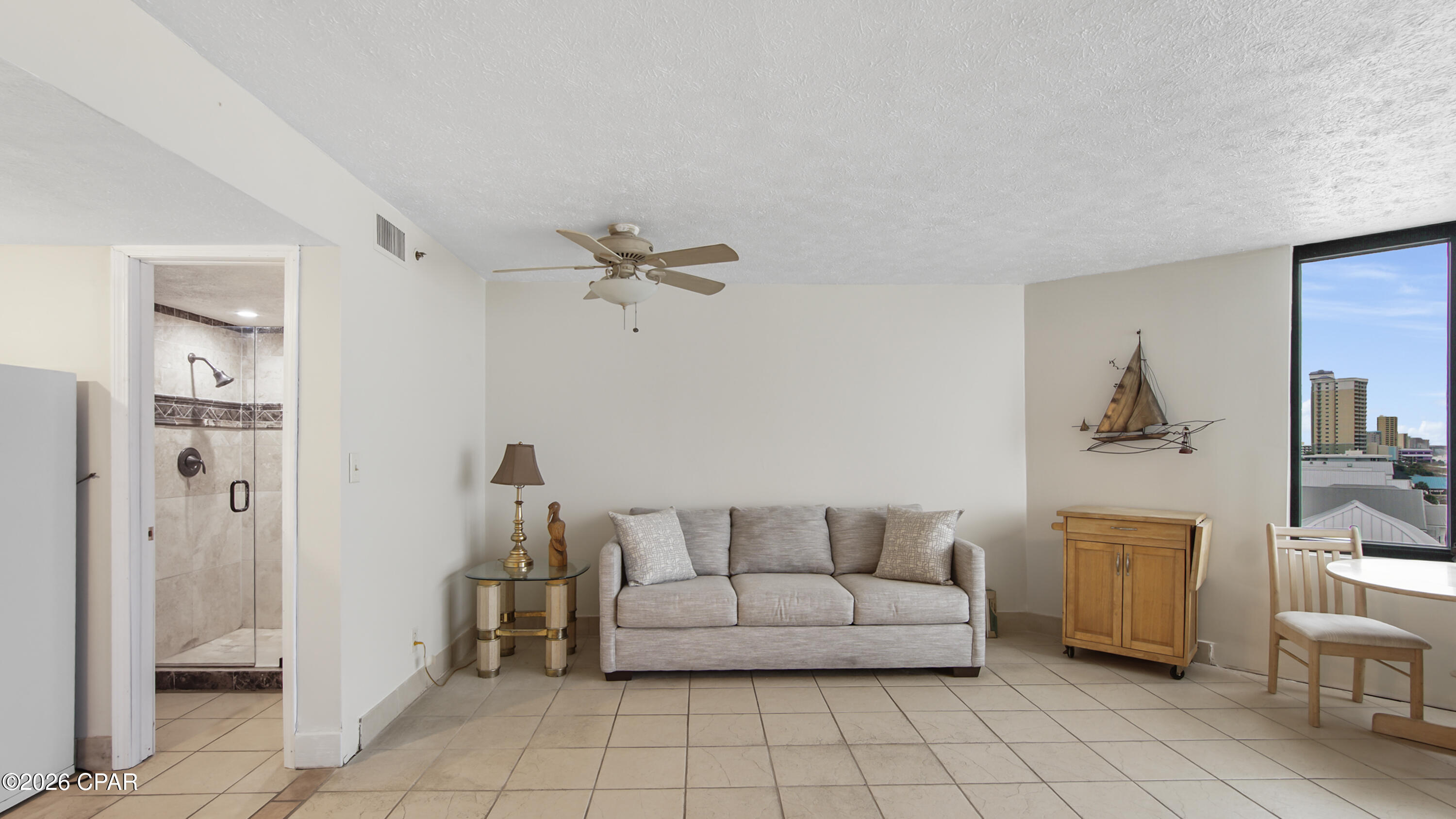 Image 3 For 9850 Thomas Drive 702e