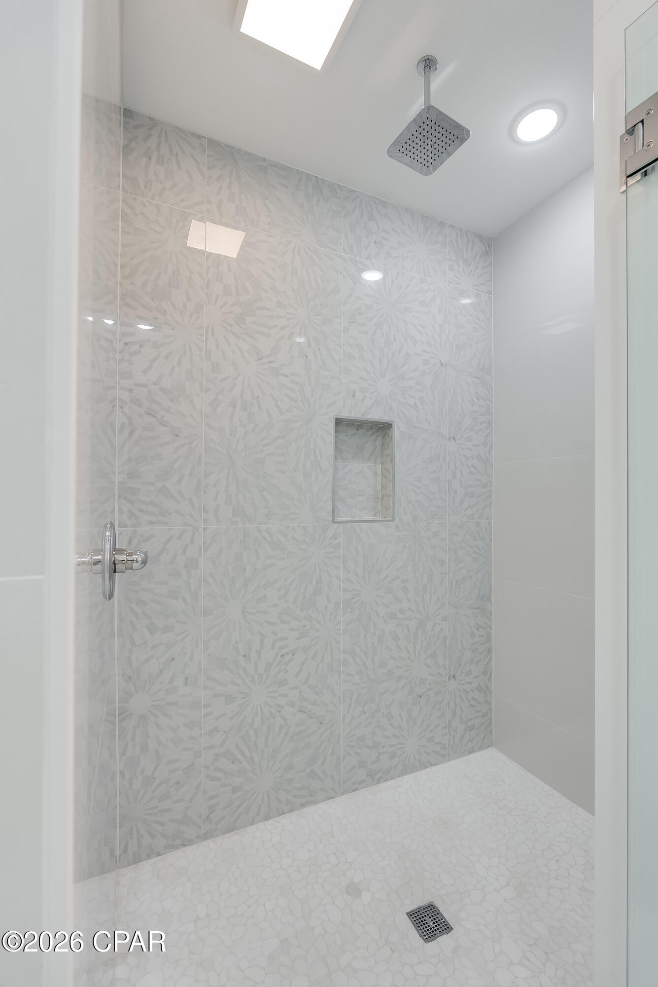 Listing photo id 21 for 212 George C Wallace Boulevard