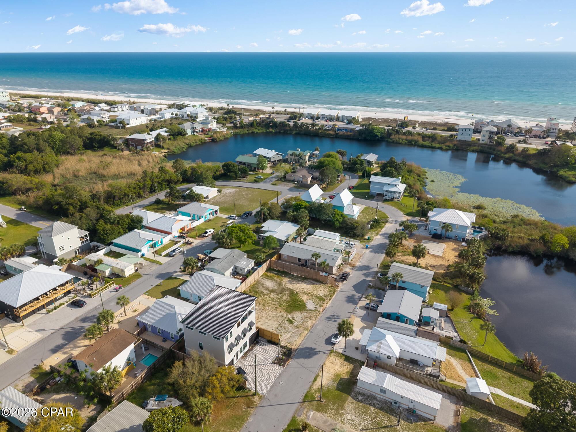 Listing photo id 3 for 212 George C Wallace Boulevard